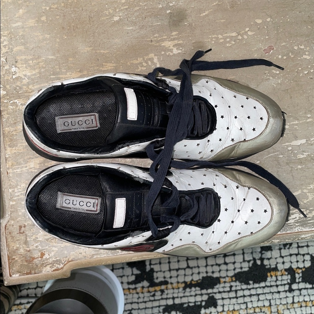 Vintage Gucci Black and Silver Men's Leather Sneakers - Picture 3 of 12
